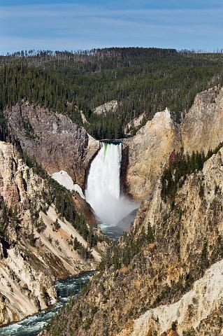 062 Yellowstone NP, Lower Falls.jpg